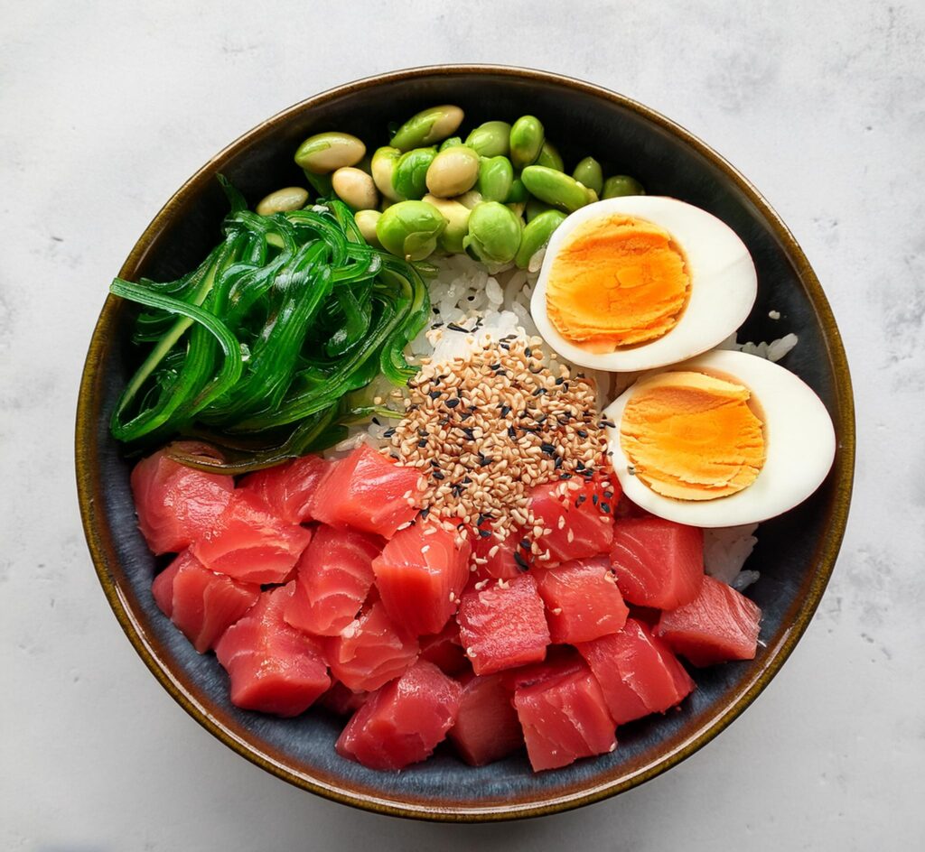 Spicy Tuna Poke Bowl/recipeplatter