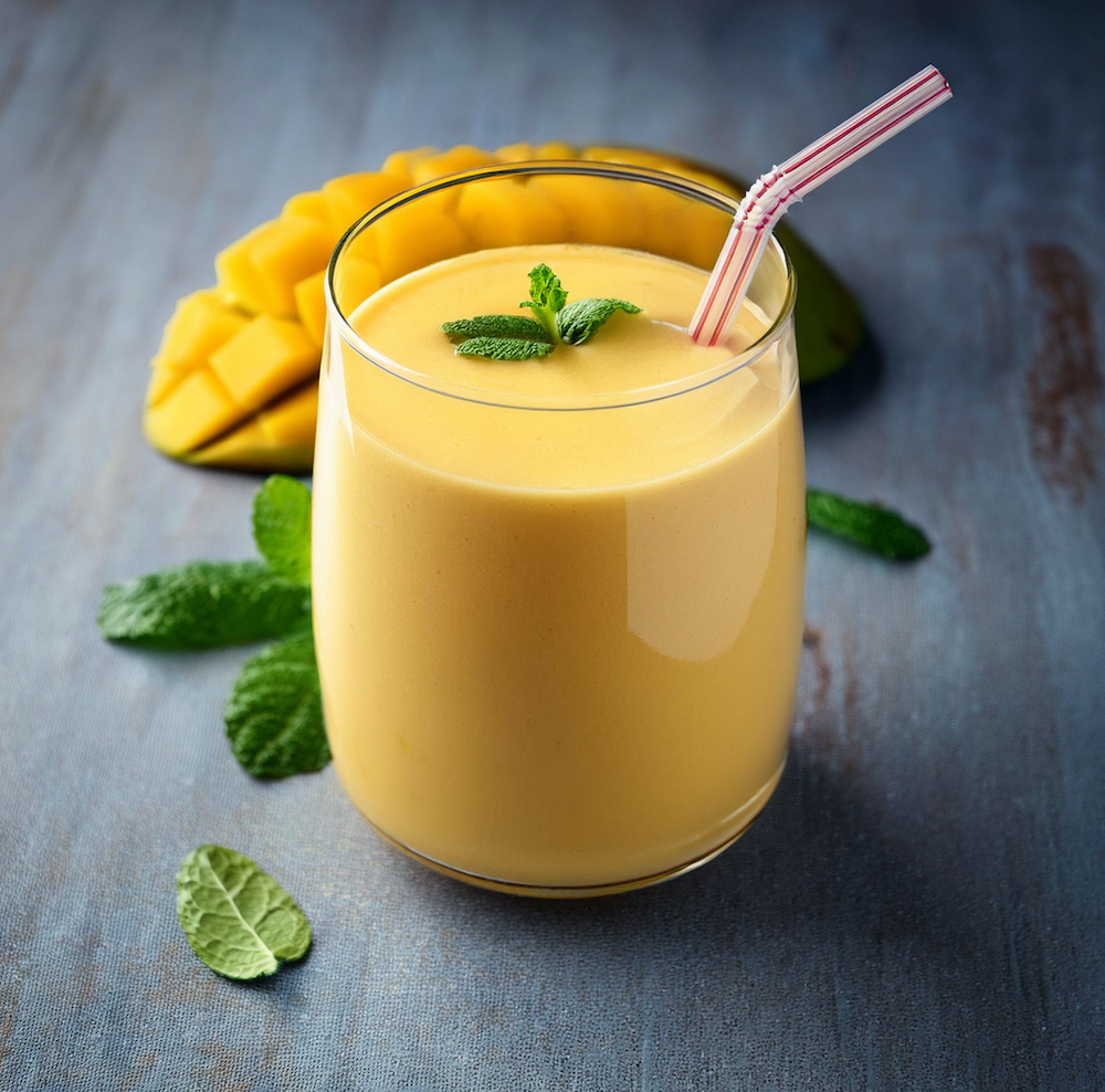 Mango Smoothie Recipe Without Yogurt-RECIPEPLATTER