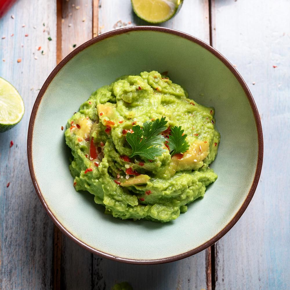 3 Ingredient Guacamole Recipe-RECIPEPLATTER